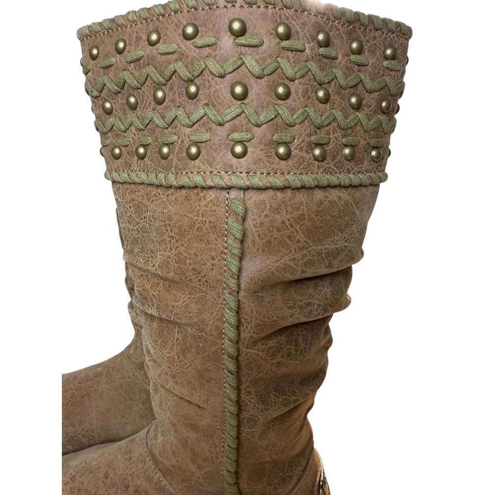 ****Bearpaw Silverthrone Mid Calf Boots Womens Sz 7 Brown Fleece Suede Studded - Picture 4 of 8